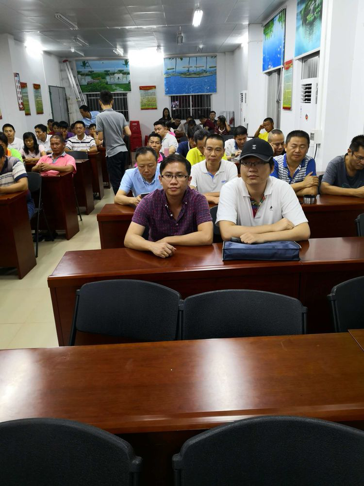 海口擔保觀看“防控非洲豬瘟” 電視夜校主題節(jié)目