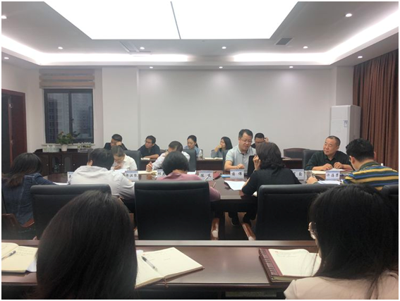 加強學習，深入開展調查研究，全面增強擔保本領——市擔保公司黨支部書記上黨課